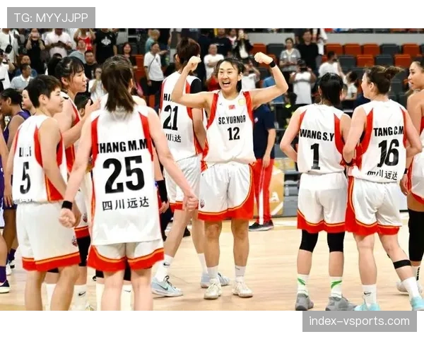 四川女篮场均净胜25.6分联盟第一 攻防两端展现统治力